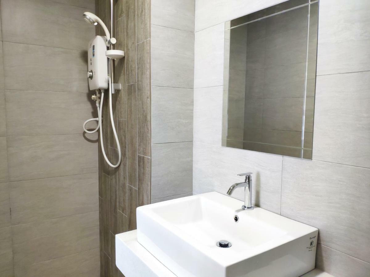 Arte Plus - Family Suite, 5 Pax, Jalan Ampang Kuala Lumpur Zewnętrze zdjęcie